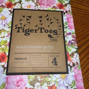 Tiger Toes Maximum Grip Socks - NWT